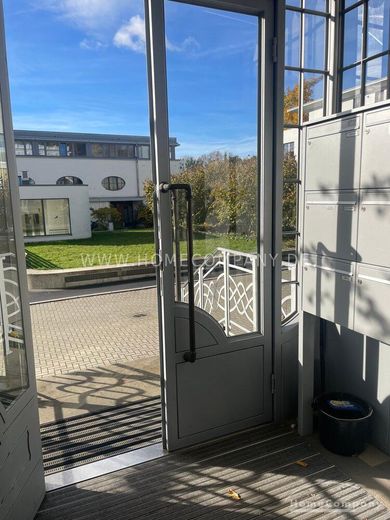 27479 HomeCompany Dresden Möbliert/Furnished 2-Zimmer Apartment in exclusiver Lage am Weißer Hirsch in Dresden-max. 2 Personen – fcc05bf538b59b13b39a84306b7335f92e2db950.jpg