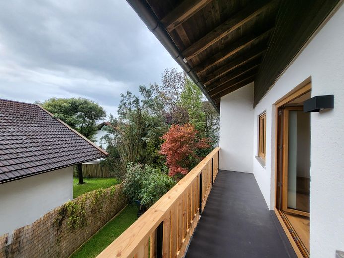 منزل واسع التصميم للعائلة بأكملها! *بدون عمولة* – Balkon
