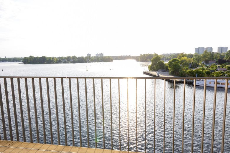 ¡Ubicación, ubicación, ubicación! ¡Apartamento en la Speicherstadt junto al agua! – Ausblick