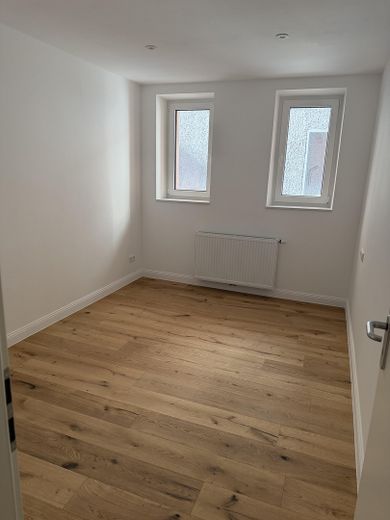 Erstbezug nach Kernsanierung - Stilvoller Altbau im Herzen von Gablenberg – Schlafzimmer 1