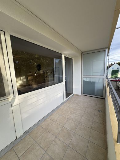 Kernsanierte 1-Zimmer-Wohnung mit Balkon, 47 m², 2. OG in Frankenthal – Balkon