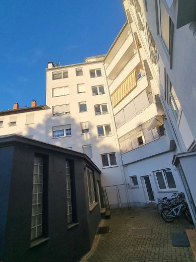 *** TOP! 3 ZKBB ETW im gepflegten Zustand. *** – Gebäude von hinten