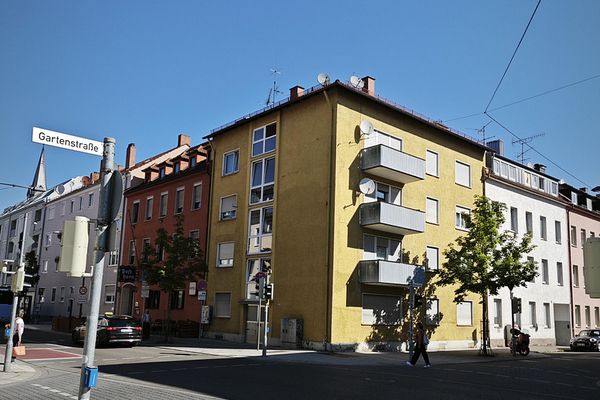 Zentrum Neu-Ulm: Klimatisierte 3-Zimmer-Wohnung mit 2 Balkonen (74 m²) Provisionsfrei!