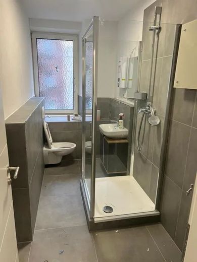 Bad mit Dusche