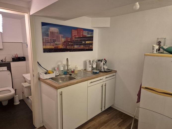 Studio legale o fisioterapia, in una buona posizione a Pempelfort, Rosenstr., bei luminosi e piacevoli con terrazza – Foto 6
