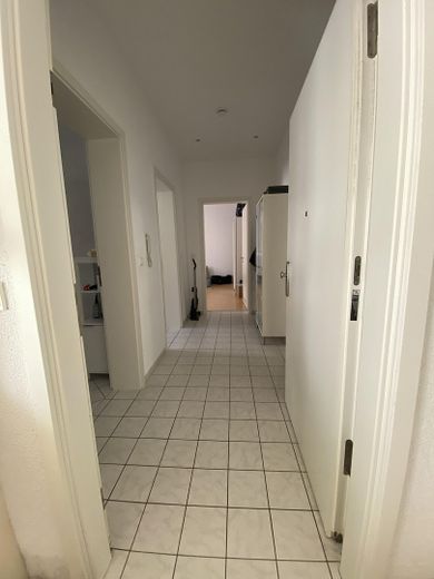 Appartement 1 pièce avec cuisine et salle de bains, pour célibataires ou couples, en face de la zone piétonne, Rheinstr. Wiesbaden – Photo 8
