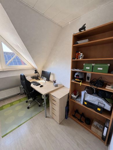 Habiter à proximité du centre avec place de stationnement – Arbeitszimmer