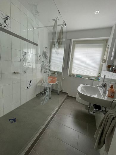 Piso cuidado de 3 habitaciones en planta baja con balcón en Osnabrück-Lüstringen – Foto 5