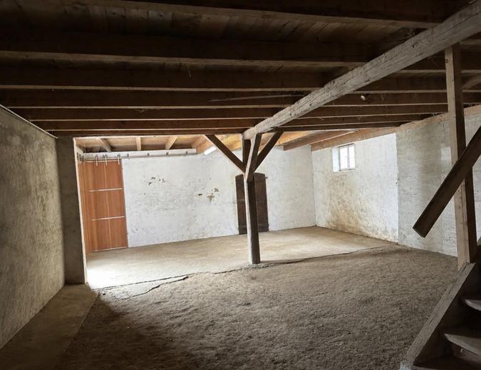 Ehemaliger Bauernhof mit Stadl, großem Grundstück und vielseitigen Nutzungsmöglichkeiten – Stadel unten