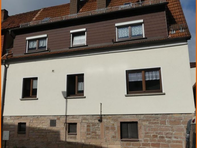 Wohnhaus mit diversen Nebengebäuden in Jossgrund-Pfaffenhausen in direkter Ortslage – Foto 1