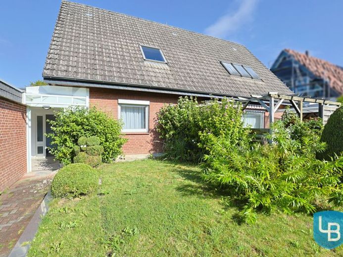 Ampia casa unifamiliare o bifamiliare per tutta la famiglia ad Ascheberg – Foto 1