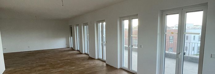 Moderno e luminoso - attraente attico con 3 locali a Drensteinfurt – Wohn-Essbereich
