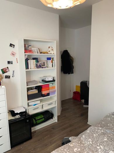 Odnowione 3-pokojowe mieszkanie w centralnej lokalizacji – idealne dla mieszkania współdzielonego – Photo 3