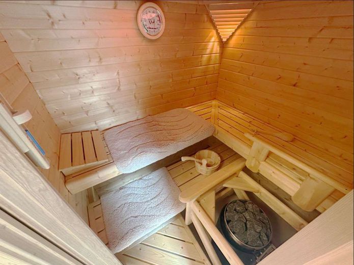 Einzigartige Architektenvilla am Waldrand bei Zerbst - ein Ort, wo Raum, Licht &amp; Natur verschmelzen – Sauna