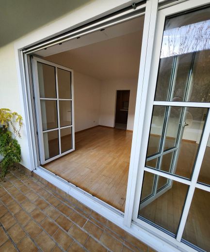 mer mit Dreiflügeltüre