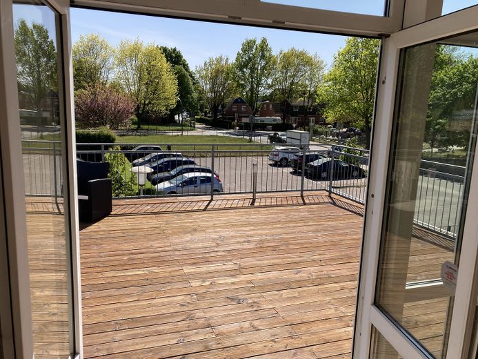 Schöne geräumige 2-ZImmer Wohnung  in Billstedt – Dachterrasse