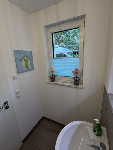Neuwertiges bezugsfertiges Haus – Foto 15