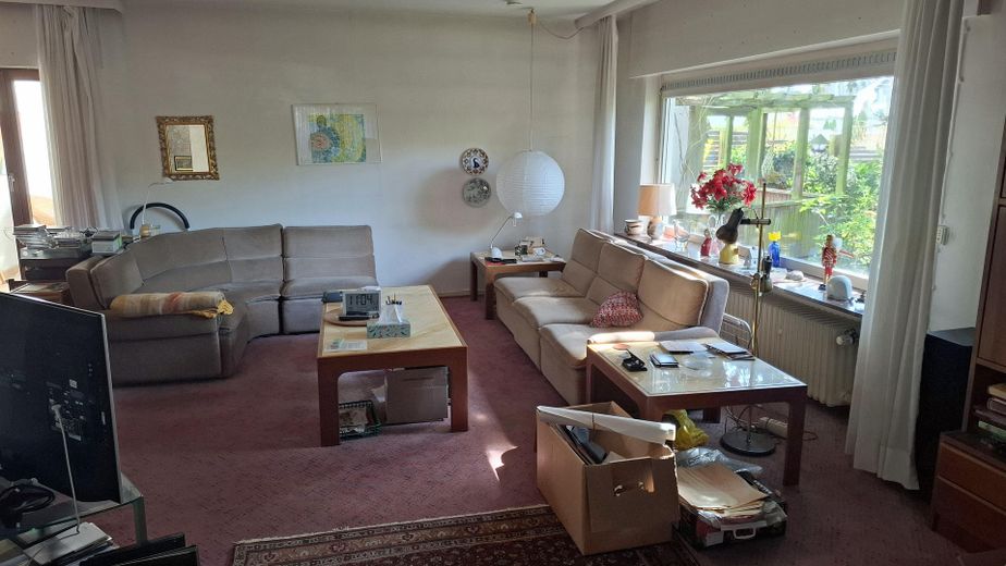Freistehendes Einfamilienhaus in Bestlage von Wiesbaden-Bierstadt – Wohnzimmer