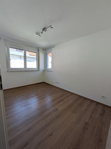 Bahçeli ve güneybatı teraslı şık maisonette daire – kendi evinizde yaşıyormuş gibi – Kind 2