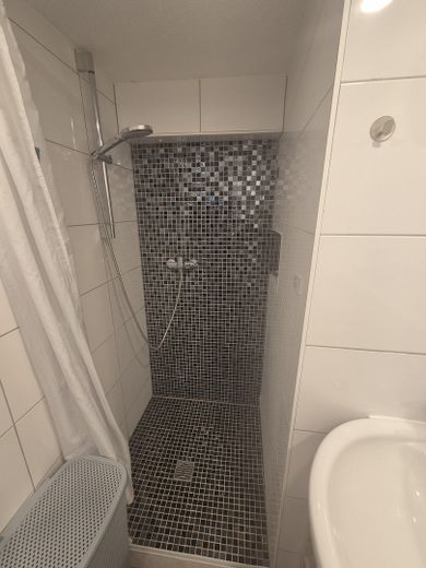 Einfamilienhaus mit Einliegerwohnung & Ausbaupotenzial – privat – Illingen – Foto 13