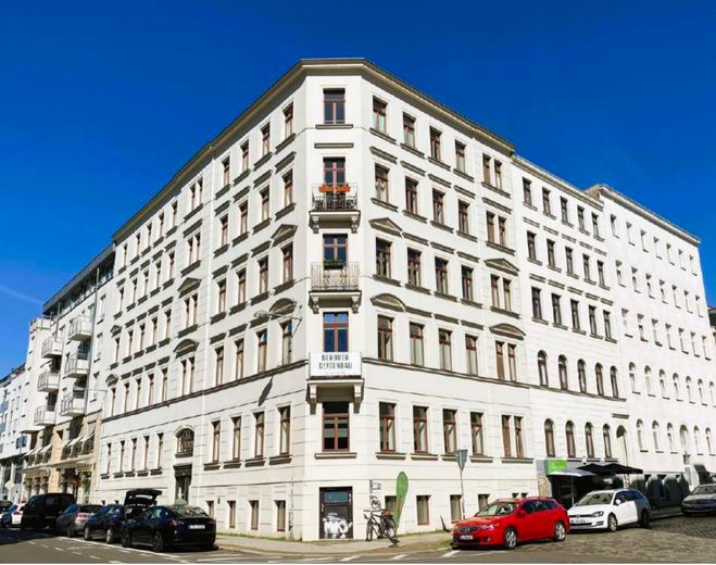 Attraktive Gewerbefläche mit ca. 85 m² in repräsentativem Gründerzeithaus – الصورة 2
