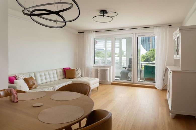 Ihr neues Zuhause zwischen Mitte und Kreuzberg – Hochwertig modernisiert in begehrter Lage – Heller Essplatz