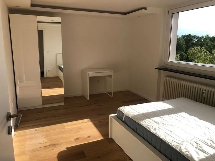 Helle 4-Zimmer-WG in Nürnberg – Conradtystraße 1 – Beispielzimmer