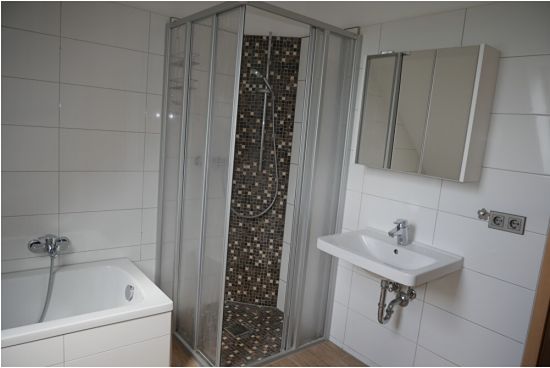 Spacieux appartement de 4 pièces avec magnifique vue sur la verdure – Foto 5