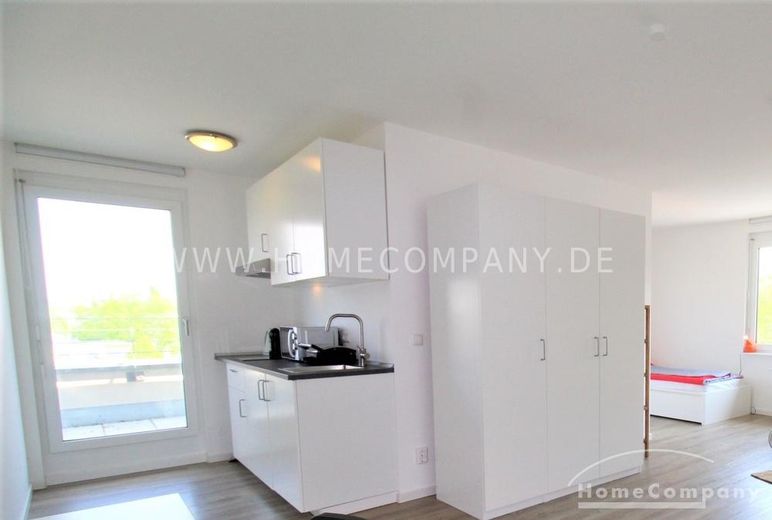 23164 HomeCompany Dresden Möbliert/Furnished Studio Dachgeschoß-Apartment in Dresden-Strehlen/Uninähe mit Terrasse! max. 2 Personen – 695e9e5a5d650ac697531eb1f10e786602e9f225.jpg