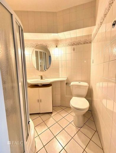 Dem Wasser so nah - 1-Zimmer-Apartment mit traumhaftem Blick – Badezimmer Bild 1