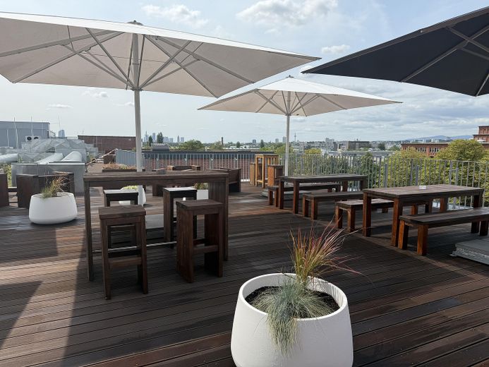 Dachterrasse Gebäude C
