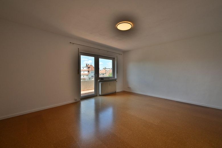Modernisierte 1-Zimmer-Wohnung mit Balkon, Garage und neuer Einbauküche in Weil am Rhein – Foto 6