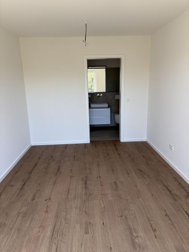 Exklusive 2-Zimmer-Neubauwohnung mit Balkon – Schlafen