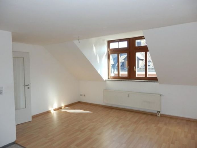 Kaßberg--Dachgeschoß--2-R-Wohnung – Foto 1