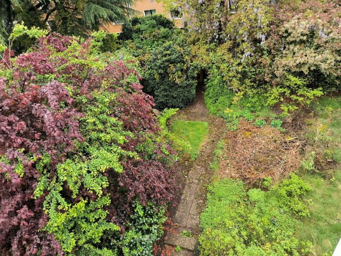 Gartenansicht von Terrasse