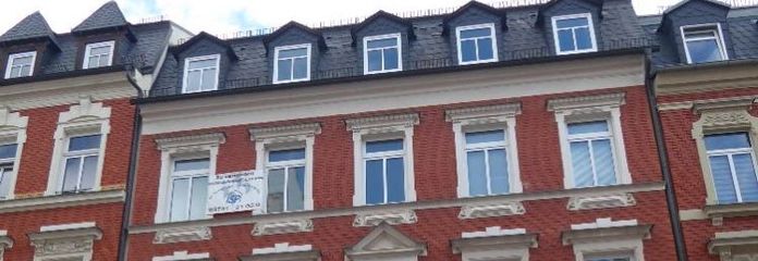 schöne 3 Zimmer Wohnung mit Balkon im Hochparterre