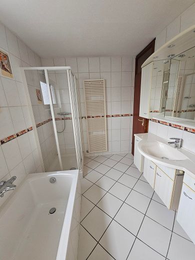 Ruhige Doppelhaushälfte Südseite – Foto 6