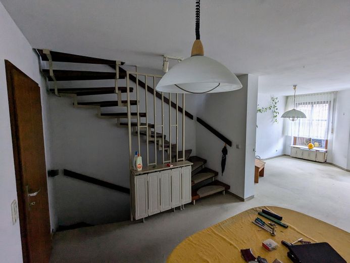 Treppenaufgang Essbereich