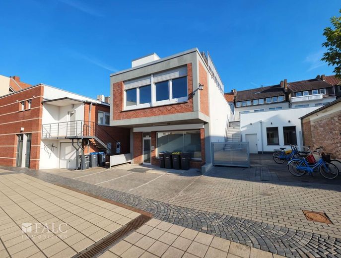 Zentrale Kapitalanlage: Gepflegtes Wohn- und Geschäftshaus in Coesfeld – Rückseite