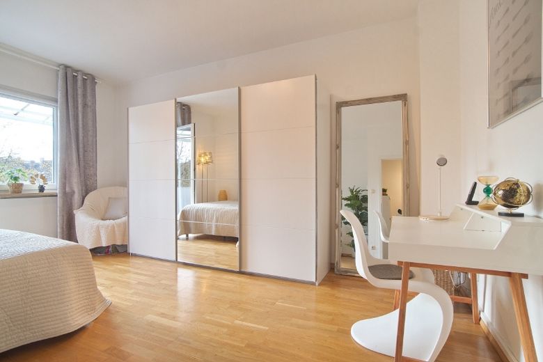 Appartamento elegante e completamente arredato vicino a Rüttenscheider Straße, con wi-fi, pavimento in parquet, balcone e camera da letto silenziosa – f26f709f8d64dd3cb45b50c84c7b9da6576f9f00.jpg