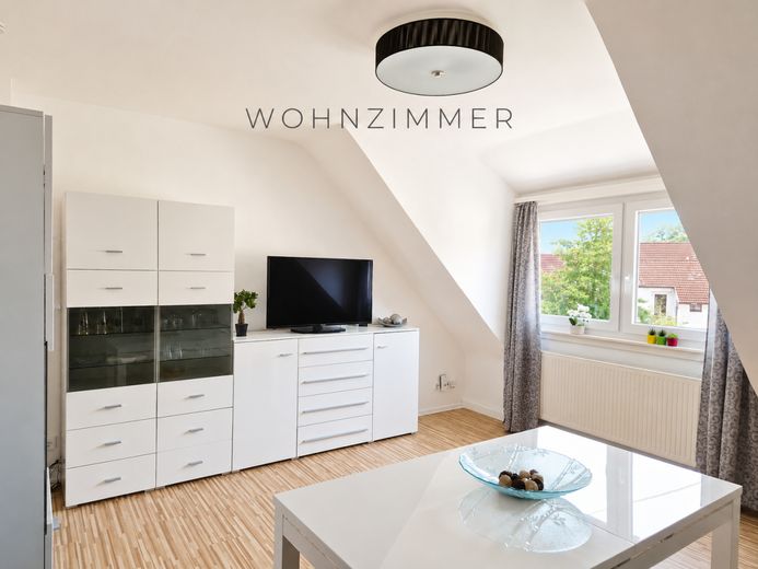 Vollmöblierte 3-Zimmer-Wohnung in Mainz - All Inclusive – 1. Wohnzimmer