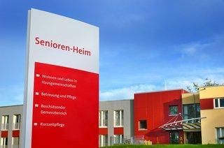 Pflegeheim im laufenden Betrieb zu verkaufen - Betrieb und Immobilie – Bild 1