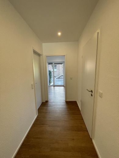 Teraslı 2 odalı yeni bina dairesi (81 m²) – zemin katta ilk kullanım | Recklinghausen-Nord – Flur