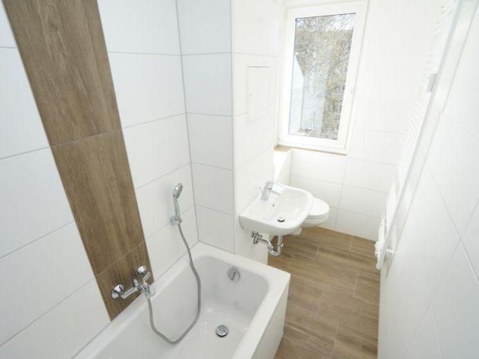 Einbauküche / Erstbezug / ruhige Lage – Foto 1