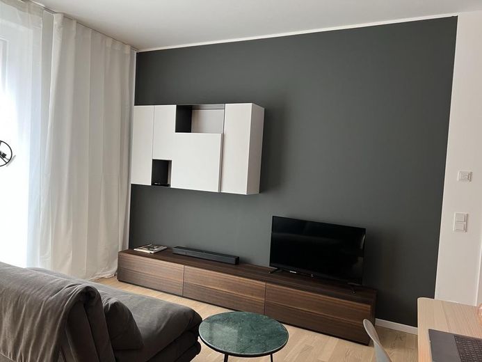 Exklusive 2-Zimmer-Wohnung in Friedrichshain // Exclusive 2-room apartment in Friedrichshain – Wohnen