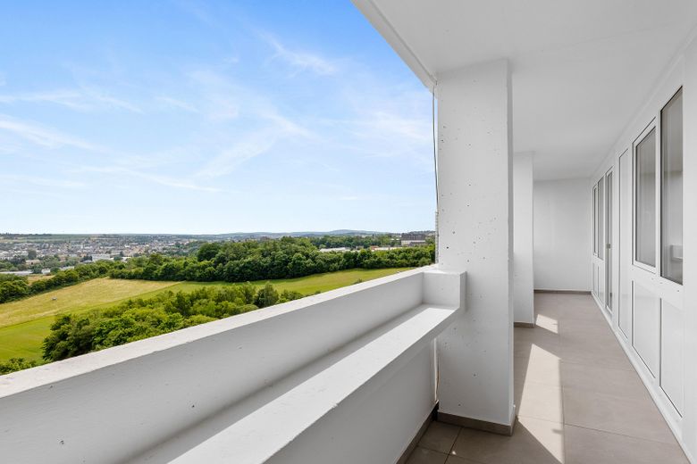 Erstbezug - sanierte 2-Raumwohnung – Beispiel Balkon