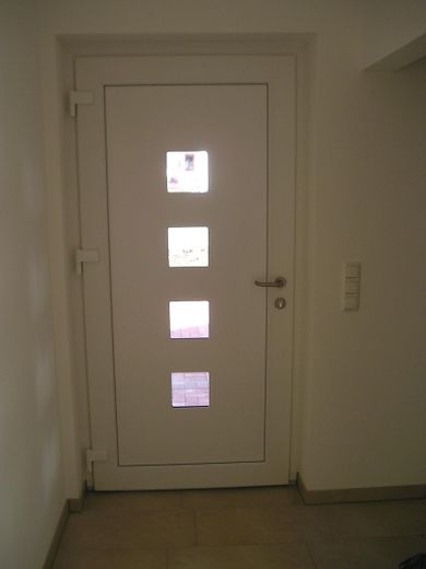 Haustüre mit Wärmedämmgl innen