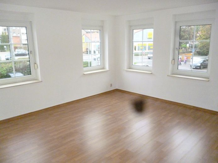 4-R-Etagenwohnung mit Balkon Innenstadtlage Gotha – Wohnzimmer