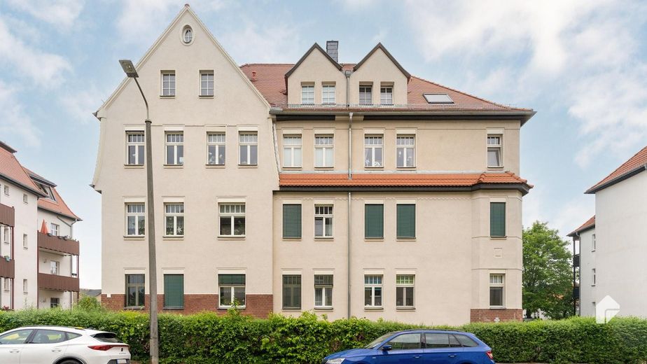 Dachgeschosswohnung mit Loggia | Einbauküche | Seenähe | bezugsfrei | provisionsfrei – Foto 3