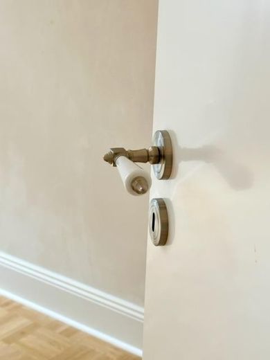 Edelstahl/Emaile Türgriffe